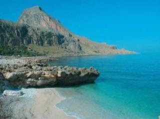 Cafisu Bed & Breakfast 3*