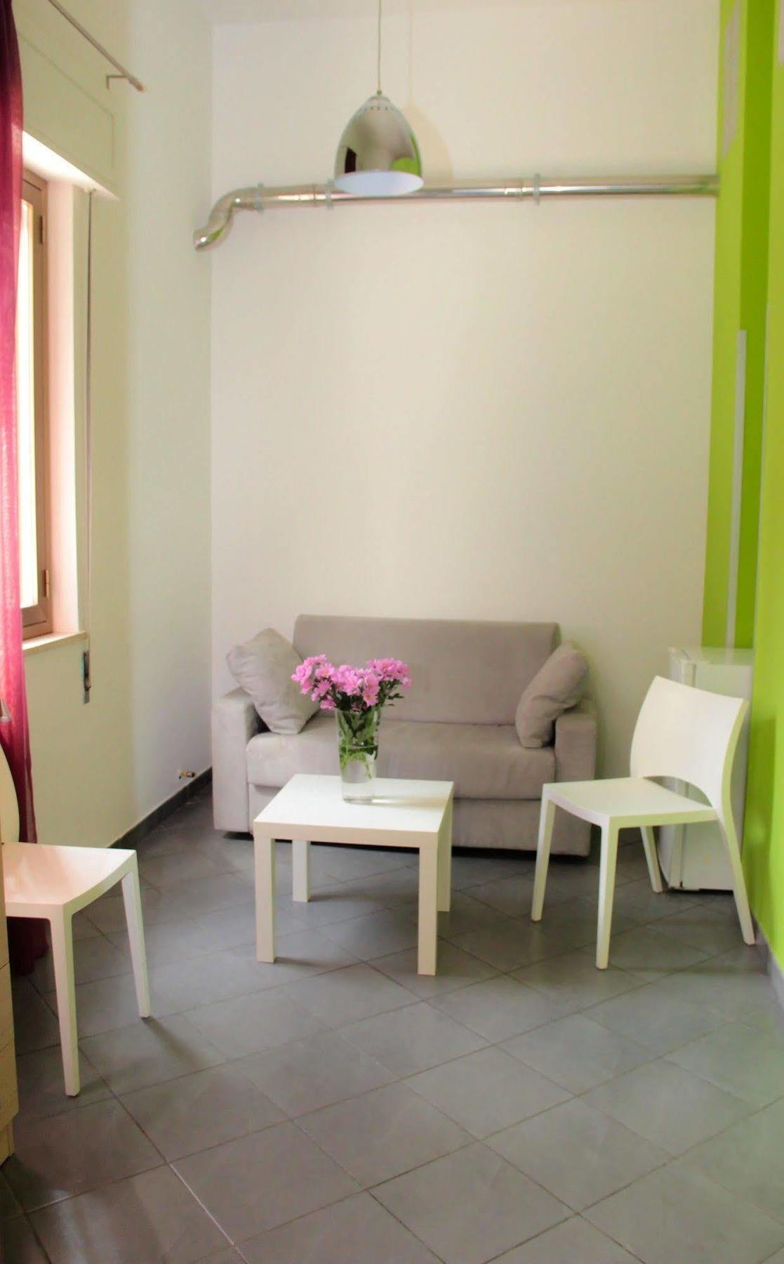 Cafisu Bed & Breakfast 3*